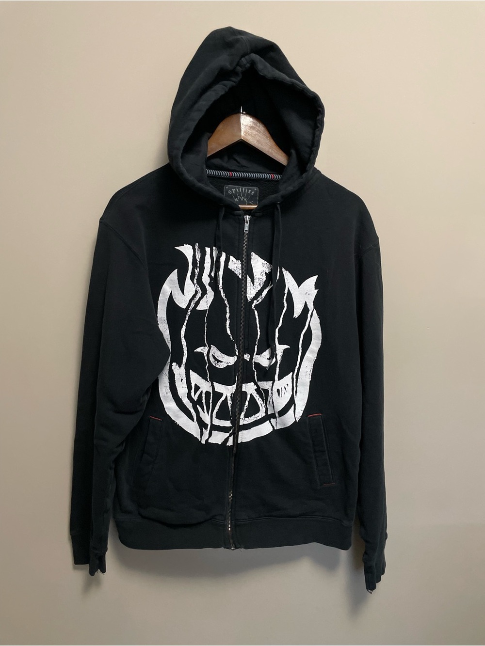 Spitfire Black Full Zip Hoodie with Mos Eisley Village Graphic on Back Men's M